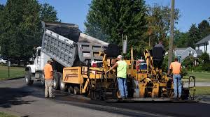 Berkeley, MO Driveway Paving Services Company